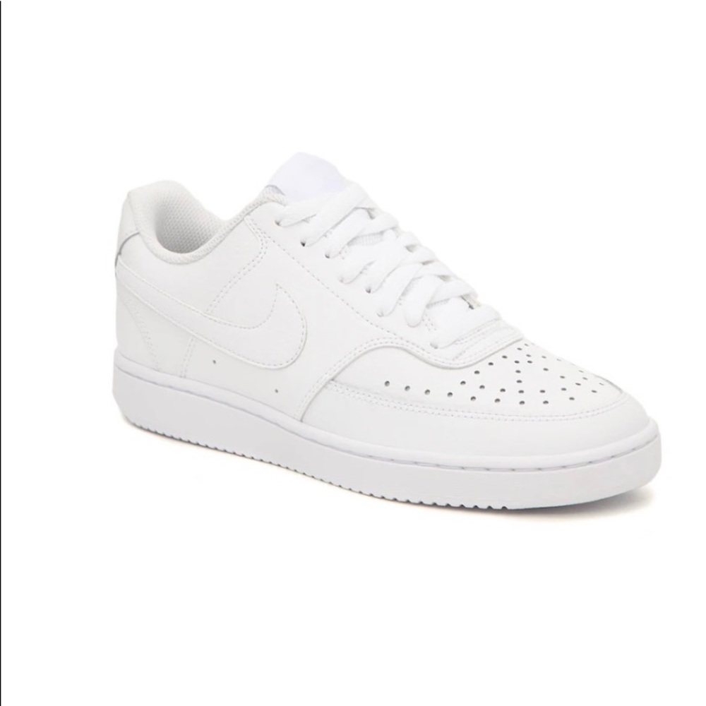 Nike Court Vision Low Women’s Sneakers
